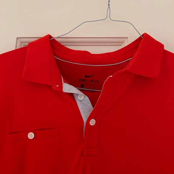 Nike Dri-Fit Golf Polos ( set of 5), size large, cotton material - Picture 11 of 12